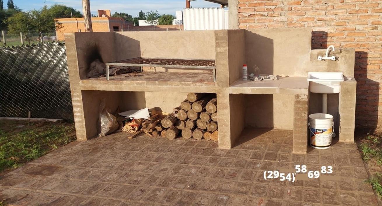A La Sombra Del Calden Apartment Santa Rosa  Ngoại thất bức ảnh